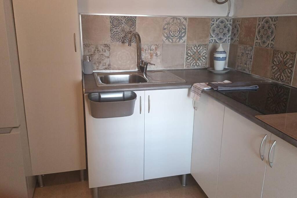 Apartplaya Мелиля Екстериор снимка