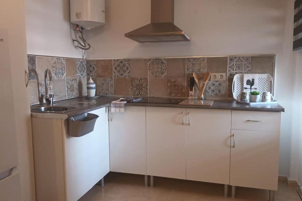 Apartplaya Мелиля Екстериор снимка